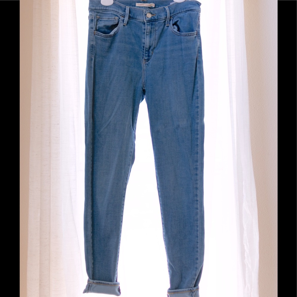 Levi’s 720 High Rise Super Skinny Jeans
